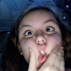 Meet your Posher, Sofi